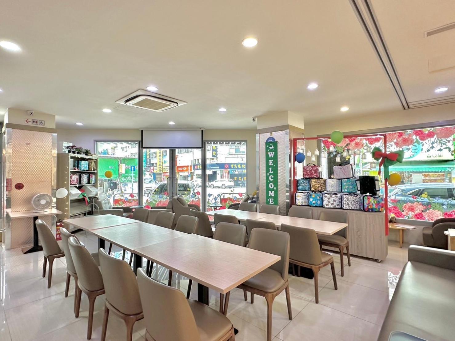 Mei Hotel Тайчжун Экстерьер фото