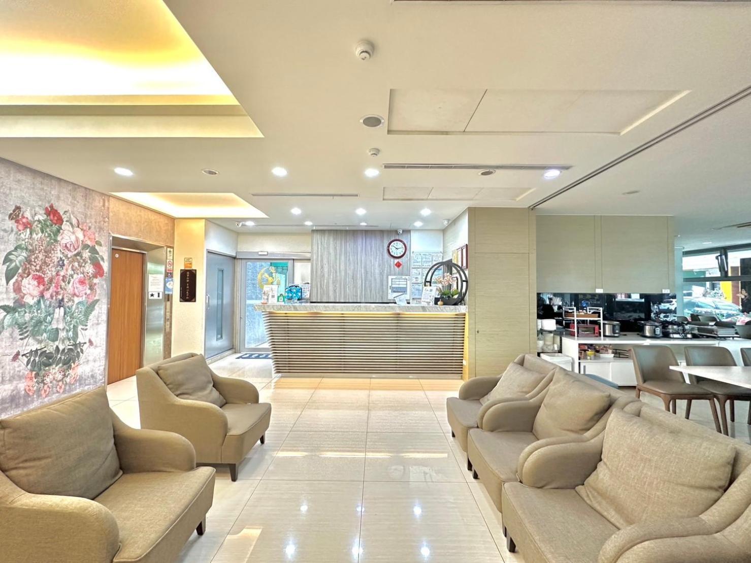 Mei Hotel Тайчжун Экстерьер фото